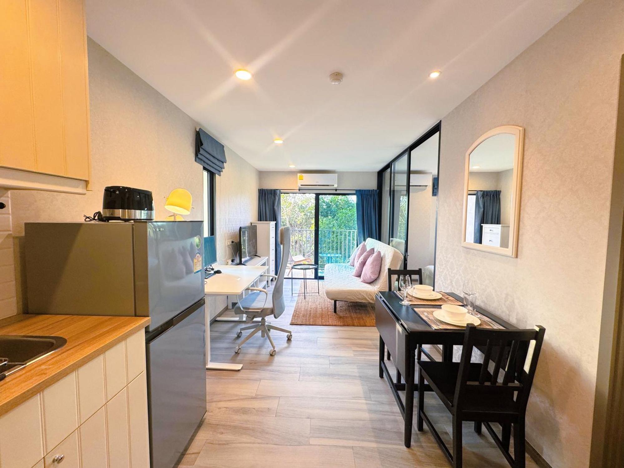 Digital Nomad Home Away With Pool & Gym Nai Yang Beach Exteriör bild