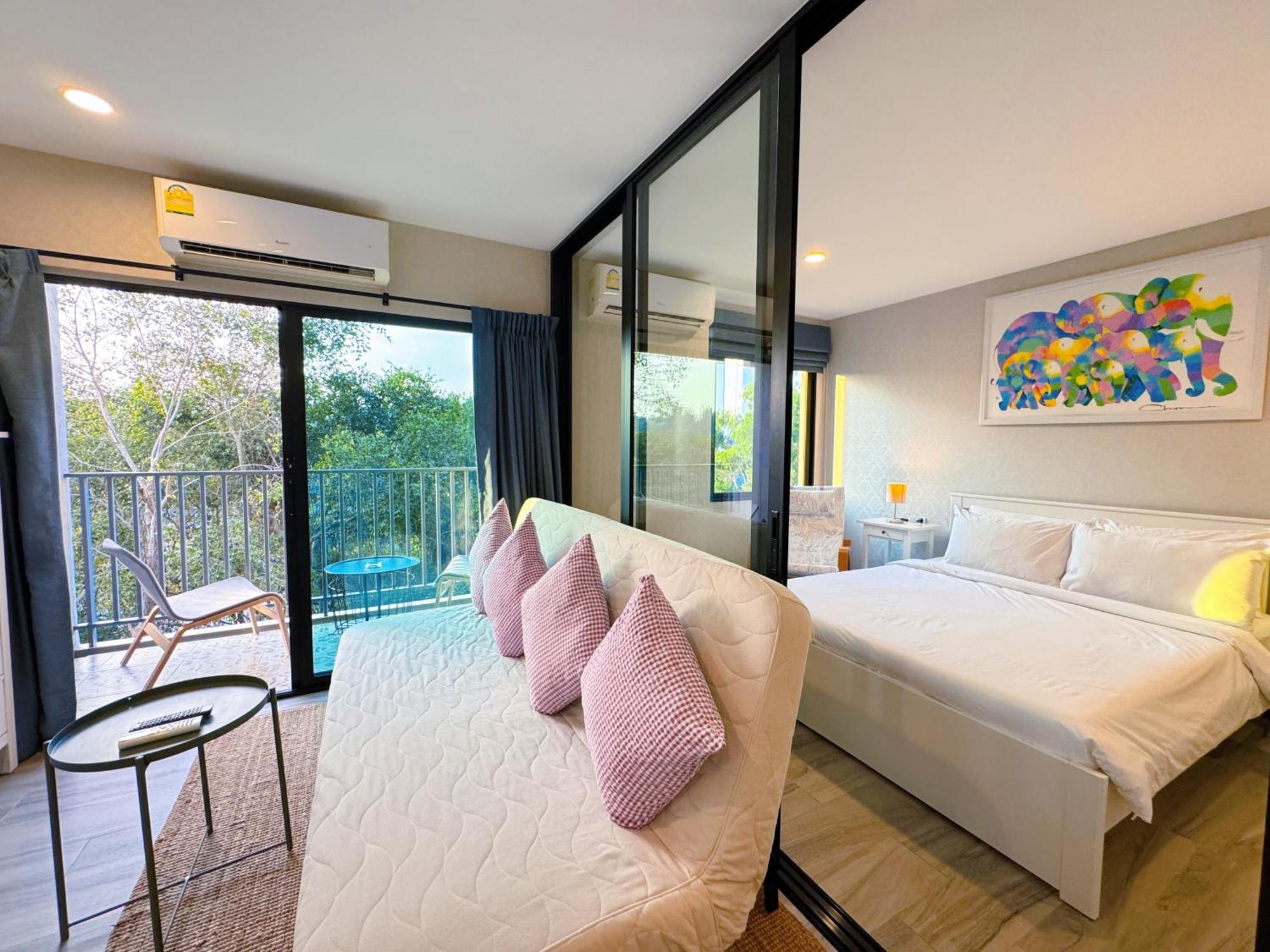 Digital Nomad Home Away With Pool & Gym Nai Yang Beach Exteriör bild